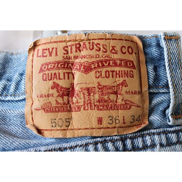 LEVIS 505 Jeans Regular Fit Faded Blue Denim, Mens 36x34 VINTAGE - Picture 2 of 7